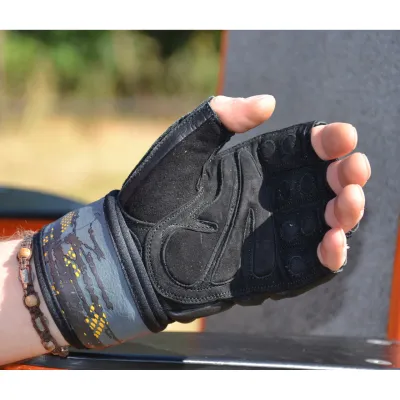 Рукавички для фітнесу MadMax MFG-880 Signature Black/Grey/Yellow XXL - 2 Рукавички для фітнесу MadMax MFG-880 Signature Black/Grey/Yellow XXL - 2 - Robinzon.ua