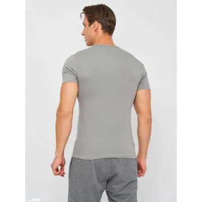 Футболка Kappa T-shirt Mezza Manica Scollo V серый Муж XL K1311 GrigioUnito XL - 1 Футболка Kappa T-shirt Mezza Manica Scollo V серый Муж XL K1311 GrigioUnito XL - 1 - Robinzon.ua