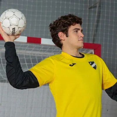 Чоловіча футболка Joma STRONG Жовтий M (101662.900 M) - 6 Чоловіча футболка Joma STRONG Жовтий M (101662.900 M) - 6 - Robinzon.ua