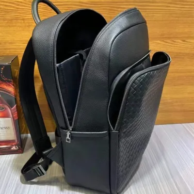 Рюкзак мужской кожаный. Черный городской рюкзак для ноутбука и документов Tiding Bag 22727 - 3 - Robinzon.ua