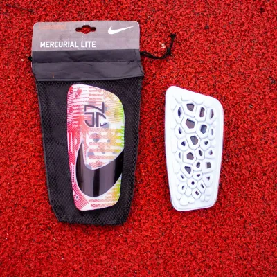 Футбольные щитки Nike Mercurial Lite - 1 - Robinzon.ua