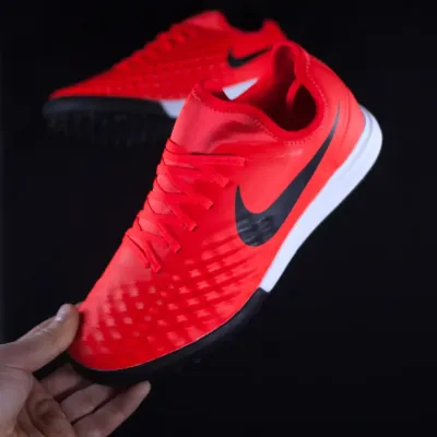 Сороконіжки Nike Magista X Finale II TF (39-45) - 1 Сороконіжки Nike Magista X Finale II TF (39-45) - 1 - Robinzon.ua