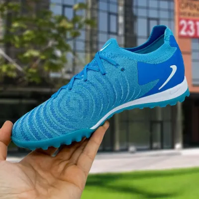 Дитячі Сороконіжки Nike Phantom Gx2 (35-38) 36 - 3 Дитячі Сороконіжки Nike Phantom Gx2 (35-38) 36 - 3 - Robinzon.ua