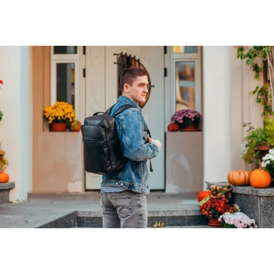 Чоловічий шкіряний рюкзак для поїздок і прогулянок Tiding Bag B72-57357 чорний - 2 - Robinzon.ua