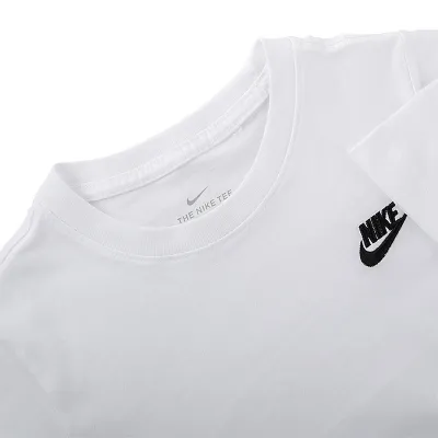 Дитяча Футболка Nike B NSW TEE EMB FUTURA Білий XS (AR5254-100 XS) - 2 - Robinzon.ua