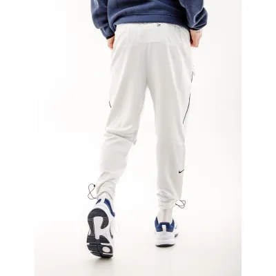 Чоловічі Штани Nike TRACK CLUB PANT Білий M (7dFB5503-121 M) - 3 - Robinzon.ua