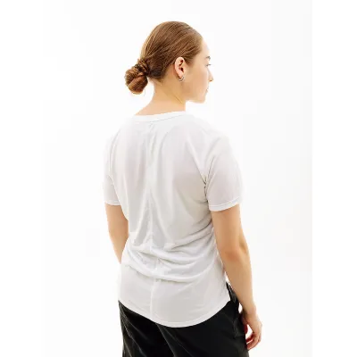 Жіноча Футболка Nike ONE TOP Білий XS (7dDD0638-100 XS) - 1 - Robinzon.ua