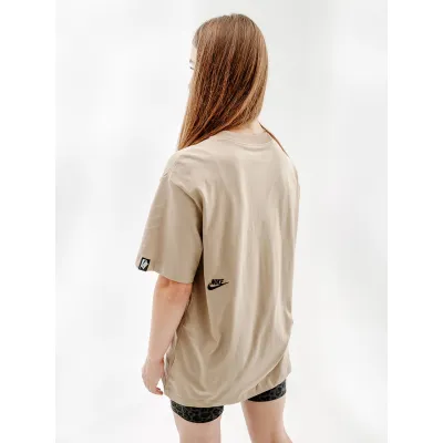 Женская Футболка Nike W NSW TEE BF SW Бежевый L (7dFJ4931-247 L) - 1 Женская Футболка Nike W NSW TEE BF SW Бежевый L (7dFJ4931-247 L) - 1 - Robinzon.ua