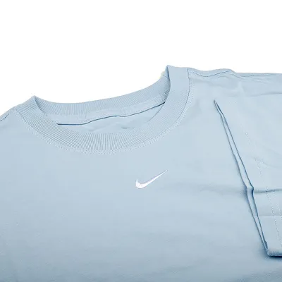 Женская Футболка Nike W TEE ESSNTL LBR Голубой XS (7dFD4149-440 XS) - 2 Женская Футболка Nike W TEE ESSNTL LBR Голубой XS (7dFD4149-440 XS) - 2 - Robinzon.ua