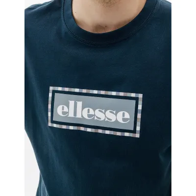 Чоловіча Футболка Ellesse Musivo Tee Синій 2XL (7dSHR17631-420 2XL) - 1 Чоловіча Футболка Ellesse Musivo Tee Синій 2XL (7dSHR17631-420 2XL) - 1 - Robinzon.ua