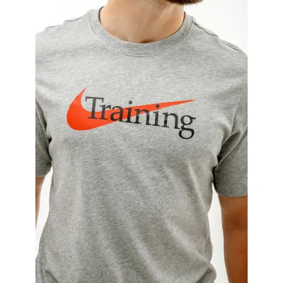 Мужская Футболка Nike M NK DFC TEE SW TRAINING Серый 2XL (7dCZ7989-063 2XL) - 2 Мужская Футболка Nike M NK DFC TEE SW TRAINING Серый 2XL (7dCZ7989-063 2XL) - 2 - Robinzon.ua
