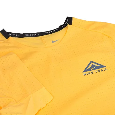 Мужская Футболка Nike M NK DF SOLAR CHASE SS TOP Оранжевый XL (DV9305-848) - 2 Мужская Футболка Nike M NK DF SOLAR CHASE SS TOP Оранжевый XL (DV9305-848) - 2 - Robinzon.ua