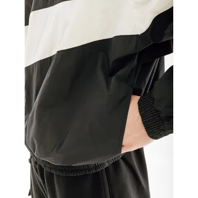 Чоловіча Куртка Nike SWOOSH Чорний 2XL (7dFB7877-010 2XL) - 1 - Robinzon.ua