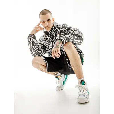 Чоловіча Куртка Nike M NSW TREND JKT AOP Разноцветный M (7dDX0035-060 M) - 4 Чоловіча Куртка Nike M NSW TREND JKT AOP Разноцветный M (7dDX0035-060 M) - 4 - Robinzon.ua