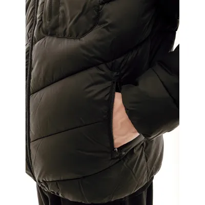 Чоловіча Куртка Ellesse Lalizo Jacket Чорний 2XL (7dSHT19083-011 2XL) - 2 - Robinzon.ua