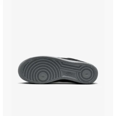 Чоловічі Кросівки Nike AIR FORCE 1 JEWEL Чорний 44 (7dHQ3827-002 44) - 1 Чоловічі Кросівки Nike AIR FORCE 1 JEWEL Чорний 44 (7dHQ3827-002 44) - 1 - Robinzon.ua