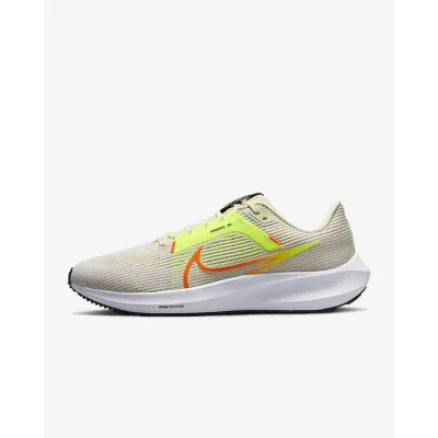 Мужские Кроссовки беговые Nike Pegasus 40 Желтый 40 (7dDV3853-101 40) - 2 - Robinzon.ua