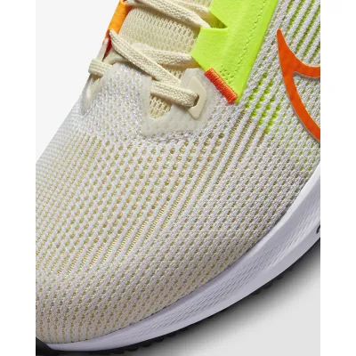 Мужские Кроссовки беговые Nike Pegasus 40 Желтый 40 (7dDV3853-101 40) - 6 - Robinzon.ua