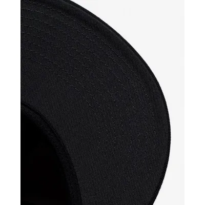 Бейсболка Jordan U PRO CAP S FB JUMPMAN Черный M-L (7dFV5296-010 M-L) - 2 Бейсболка Jordan U PRO CAP S FB JUMPMAN Черный M-L (7dFV5296-010 M-L) - 2 - Robinzon.ua