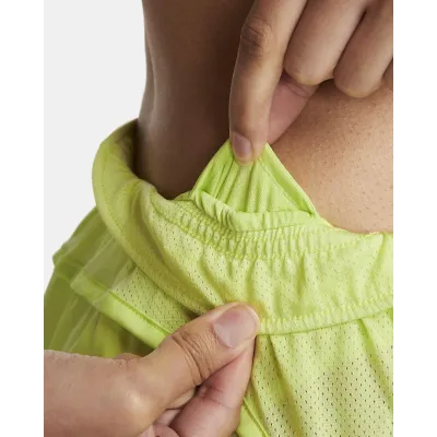 Жіночі Шорти для бігу Nike Fast Tempo Dri-FIT Жовтий L (7dDD5935-736 L) - 4 - Robinzon.ua