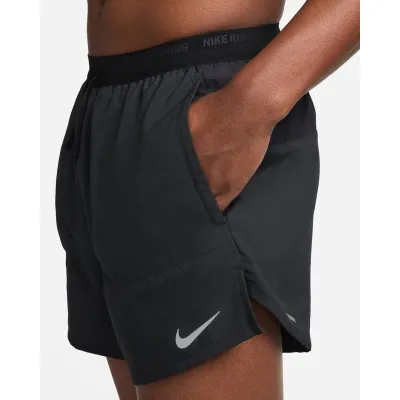 Чоловічі Шорти Nike DF Stride SHRT 5IN DF Чорний XL (7dDM4755-010 XL) - 4 Чоловічі Шорти Nike DF Stride SHRT 5IN DF Чорний XL (7dDM4755-010 XL) - 4 - Robinzon.ua