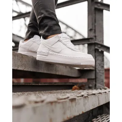 Жіночі Кросівки Nike W AF1 SHADOW Білий 36.5 (7dCI0919-100 36.5) - 3 Жіночі Кросівки Nike W AF1 SHADOW Білий 36.5 (7dCI0919-100 36.5) - 3 - Robinzon.ua