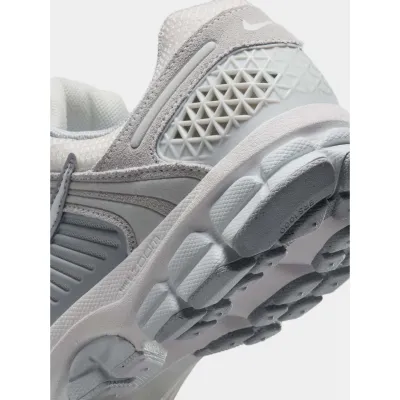 Жіночі Кросівки Nike W ZOOM VOMERO 5 Сірий 39 (7dHQ0458-001 39) - 6 Жіночі Кросівки Nike W ZOOM VOMERO 5 Сірий 39 (7dHQ0458-001 39) - 6 - Robinzon.ua