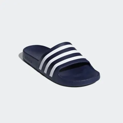 Чоловічі Шльопанці Adidas ADILETTE AQUA темно-синій Уні 48 2/3 (13UK) 30.1 см F35542 48 2/3 - 1 Чоловічі Шльопанці Adidas ADILETTE AQUA темно-синій Уні 48 2/3 (13UK) 30.1 см F35542 48 2/3 - 1 - Robinzon.ua
