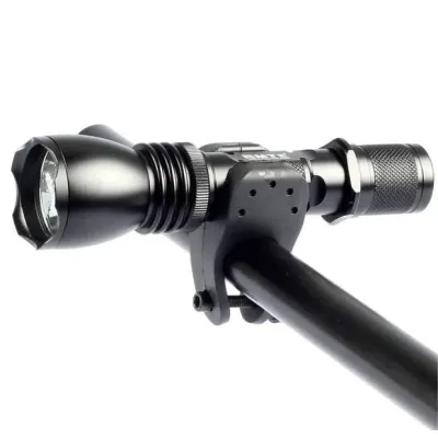 Тримач ліхтарика Kono кріплення на кермо велосипеда Чорний (324632245) - 3 Тримач ліхтарика Kono кріплення на кермо велосипеда Чорний (324632245) - 3 - Robinzon.ua