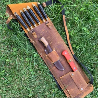 Набор шампуров Gorillas BBQ КОВБОЙ ЗВЕРИ в кожаном чехле - 8 Набор шампуров Gorillas BBQ КОВБОЙ ЗВЕРИ в кожаном чехле - 8 - Robinzon.ua