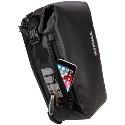Велосипедна сумка Thule Shield Pannier 17L (Black) (TH 3204208) - 4 - Robinzon.ua