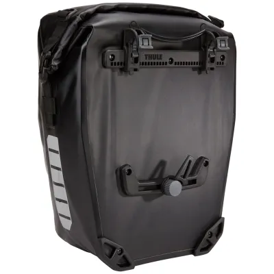 Велосипедні сумки Thule Shield Pannier 25L (Black) (TH 3204209) - 3 - Robinzon.ua