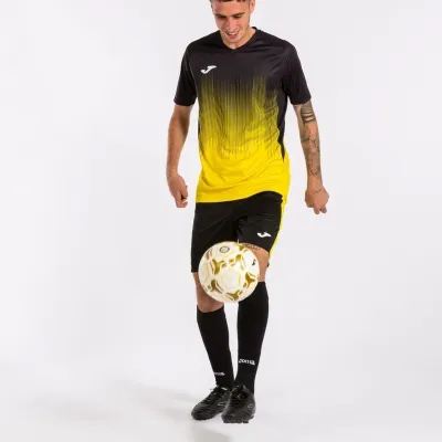 Чоловічі шорти Joma MAXI чорний L 101657.109 L - 2 Чоловічі шорти Joma MAXI чорний L 101657.109 L - 2 - Robinzon.ua