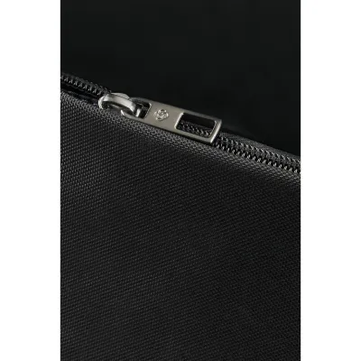 Клатч HIP-SQUARE BLACK - 3 Клатч HIP-SQUARE BLACK - 3 - Robinzon.ua