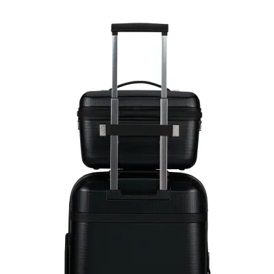 Б'юті-кейс IMAGE TOILET KIT BLACK - 5 Б'юті-кейс IMAGE TOILET KIT BLACK - 5 - Robinzon.ua