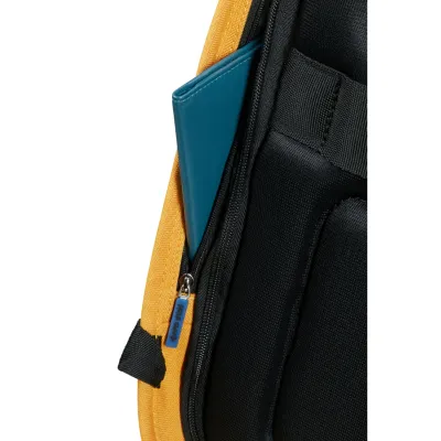 Рюкзак антизлодій для ноутбука жовтий usb 15,6" SECURIPAK YELLOW - 1 Рюкзак антизлодій для ноутбука жовтий usb 15,6" SECURIPAK YELLOW - 1 - Robinzon.ua
