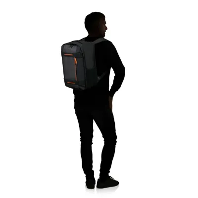 Рюкзак для ноутбуку 15,6" URBAN TRACK BLACK/ORANGE - 4 Рюкзак для ноутбуку 15,6" URBAN TRACK BLACK/ORANGE - 4 - Robinzon.ua