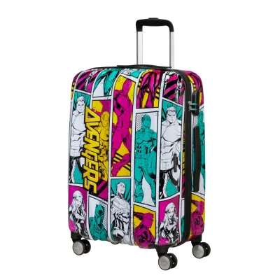 Чемодан 65 см MARVEL LEGENDS AVENGERS POP ART - 3 Чемодан 65 см MARVEL LEGENDS AVENGERS POP ART - 3 - Robinzon.ua