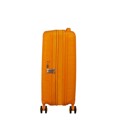 Чемодан 55 см FASTFORWARD RADIANT ORANGE - 3 Чемодан 55 см FASTFORWARD RADIANT ORANGE - 3 - Robinzon.ua