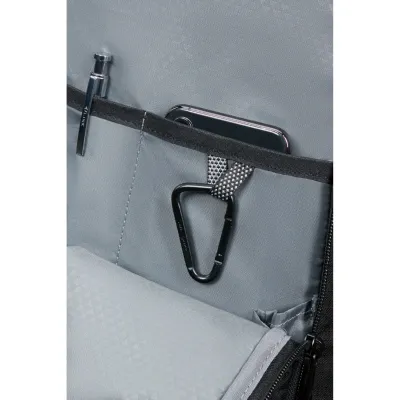 Рюкзак на колесах 17,3" ROADSEEKER DEEP BLACK - 5 Рюкзак на колесах 17,3" ROADSEEKER DEEP BLACK - 5 - Robinzon.ua