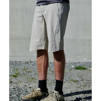 Шорти велосипедні чоловічі POC Guardian Air Shorts, Uranium Black, M (PC 528521002MED1) - 7 - Robinzon.ua