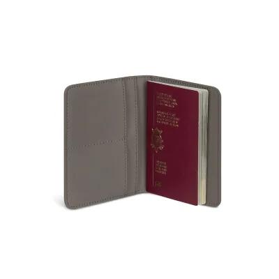 Чохол для паспорта LOST IN BERLIN ASH STONE - 2 - Robinzon.ua