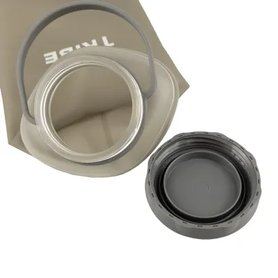 Бутылка Tribe Soft Bottle 1 л TPU мягкая T-FE-0023-серая. - 1 - Robinzon.ua