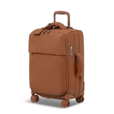 Валіза 55 см LOST IN BERLIN NUTSY NUT - 2 Валіза 55 см LOST IN BERLIN NUTSY NUT - 2 - Robinzon.ua