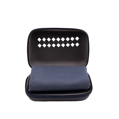 Рушник мікрофібри в чохлі TRAMP Pocket Towel 50х100 M navy UTRA-161 - 4 - Robinzon.ua