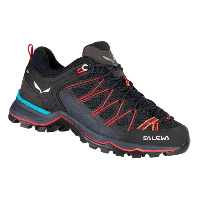 Кросівки жіночі Salewa MTN TRAINER LITE 40 - чорний, трекінгові - 013.001.4491 - 1 Кросівки жіночі Salewa MTN TRAINER LITE 40 - чорний, трекінгові - 013.001.4491 - 1 - Robinzon.ua
