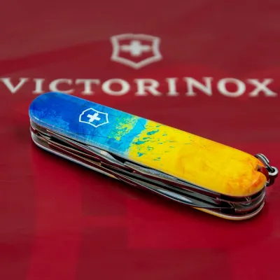 Складаний ніж Victorinox CLIMBER UKRAINE Vx13703.7_T3100p - 2 Складаний ніж Victorinox CLIMBER UKRAINE Vx13703.7_T3100p - 2 - Robinzon.ua