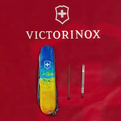 Складаний ніж Victorinox CLIMBER UKRAINE Vx13703.7_T3100p - 5 Складаний ніж Victorinox CLIMBER UKRAINE Vx13703.7_T3100p - 5 - Robinzon.ua
