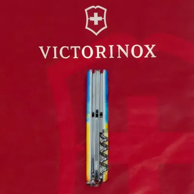 Складаний ніж Victorinox CLIMBER UKRAINE Vx13703.7_T3100p - 6 Складаний ніж Victorinox CLIMBER UKRAINE Vx13703.7_T3100p - 6 - Robinzon.ua