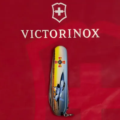 Складаний ніж Victorinox CLIMBER ARMY Vx13703.3_W3040p - 8 - Robinzon.ua